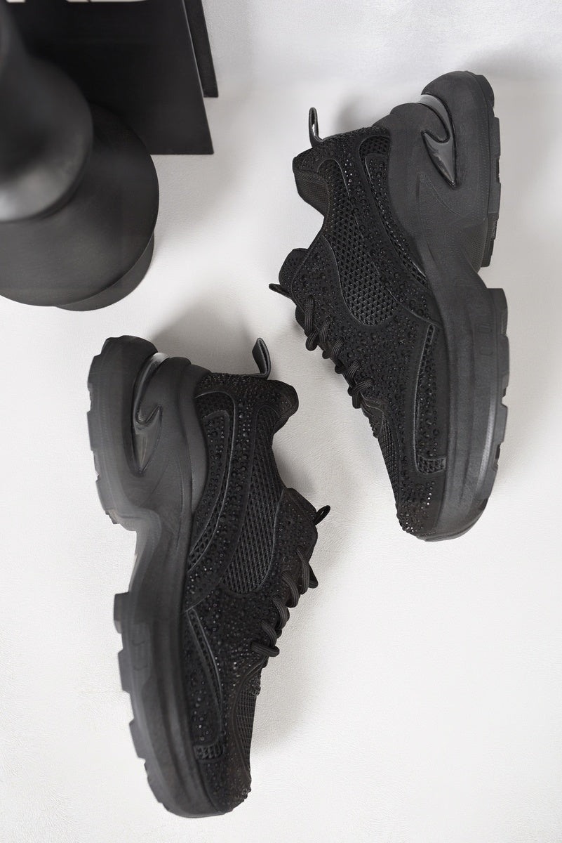 Chunky Mesh Trainers with Diamante Embellishment in Bkack and White