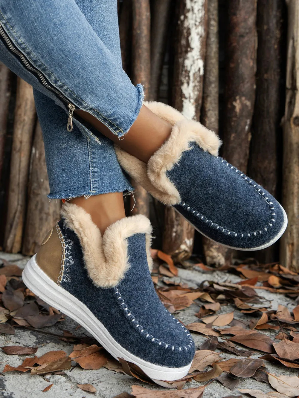 Furry Suede Round Toe Flat Sneakers in 5 Colours