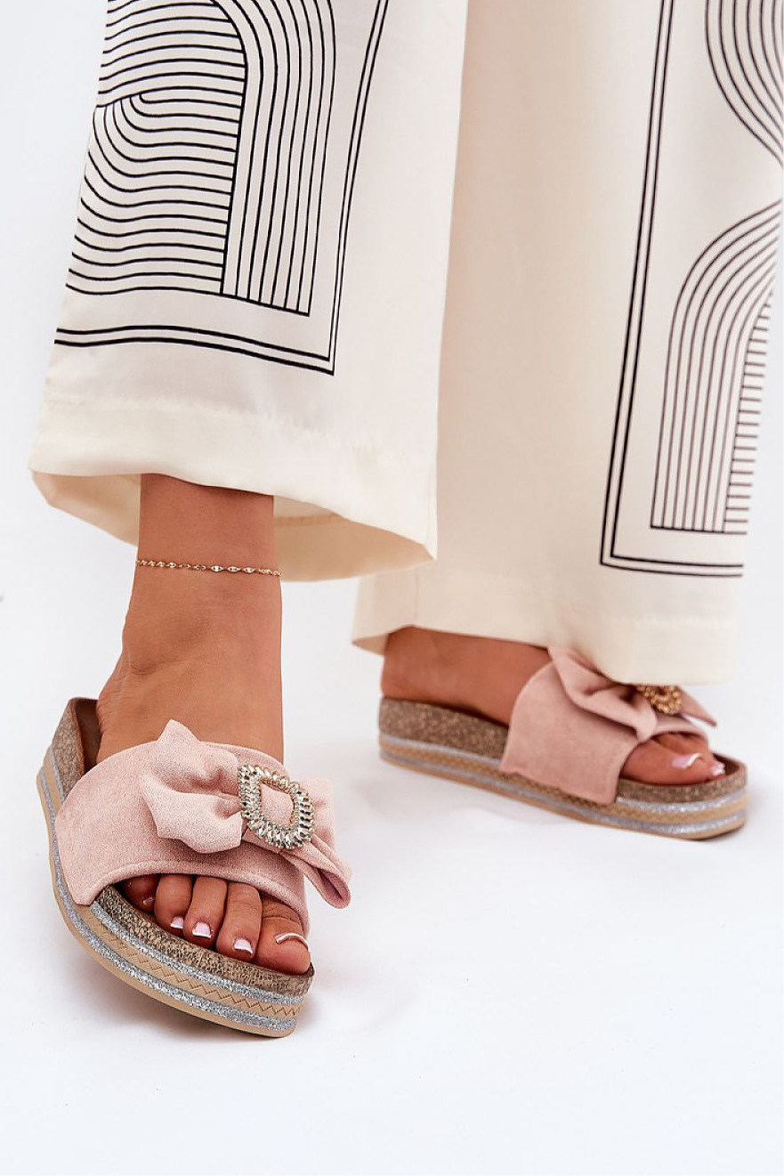 European Elegant Bow Glittering Flip-flops Step in style; Limited Inventory