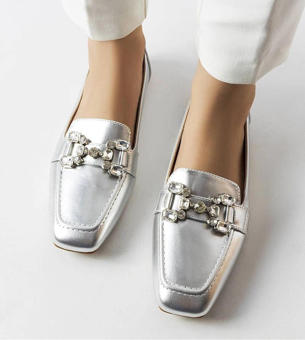 BEST VALUE | European Mocassin Solea in Sliver