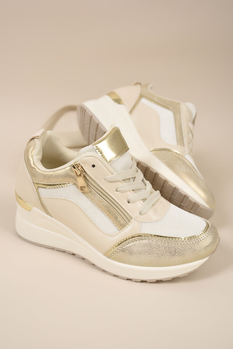 Baskets compensées à empiècements latéraux en maille zippée, disponibles en 3 couleurs