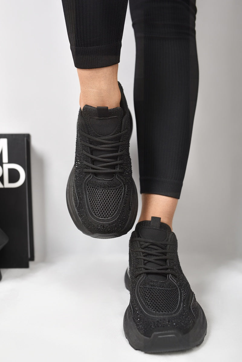 Chunky Mesh Trainers with Diamante Embellishment in Bkack and White